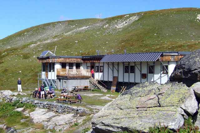 refuge Evettes.jpg
